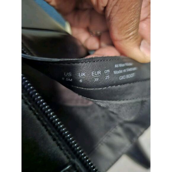 LifeStride Black Ankle Wedge Boots Size 8.5 Dressy Heel Booties Comfort Shoes - Picture 8 of 9